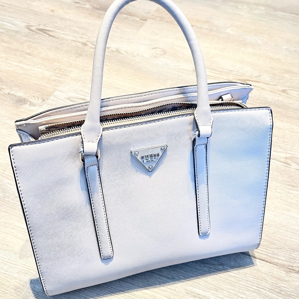 Guess Handbag Light Pink Purse